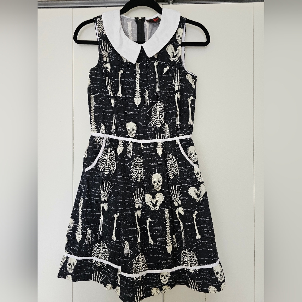 Modcloth Folter Anatomical Skeleton Dress Collar Vintage Style M